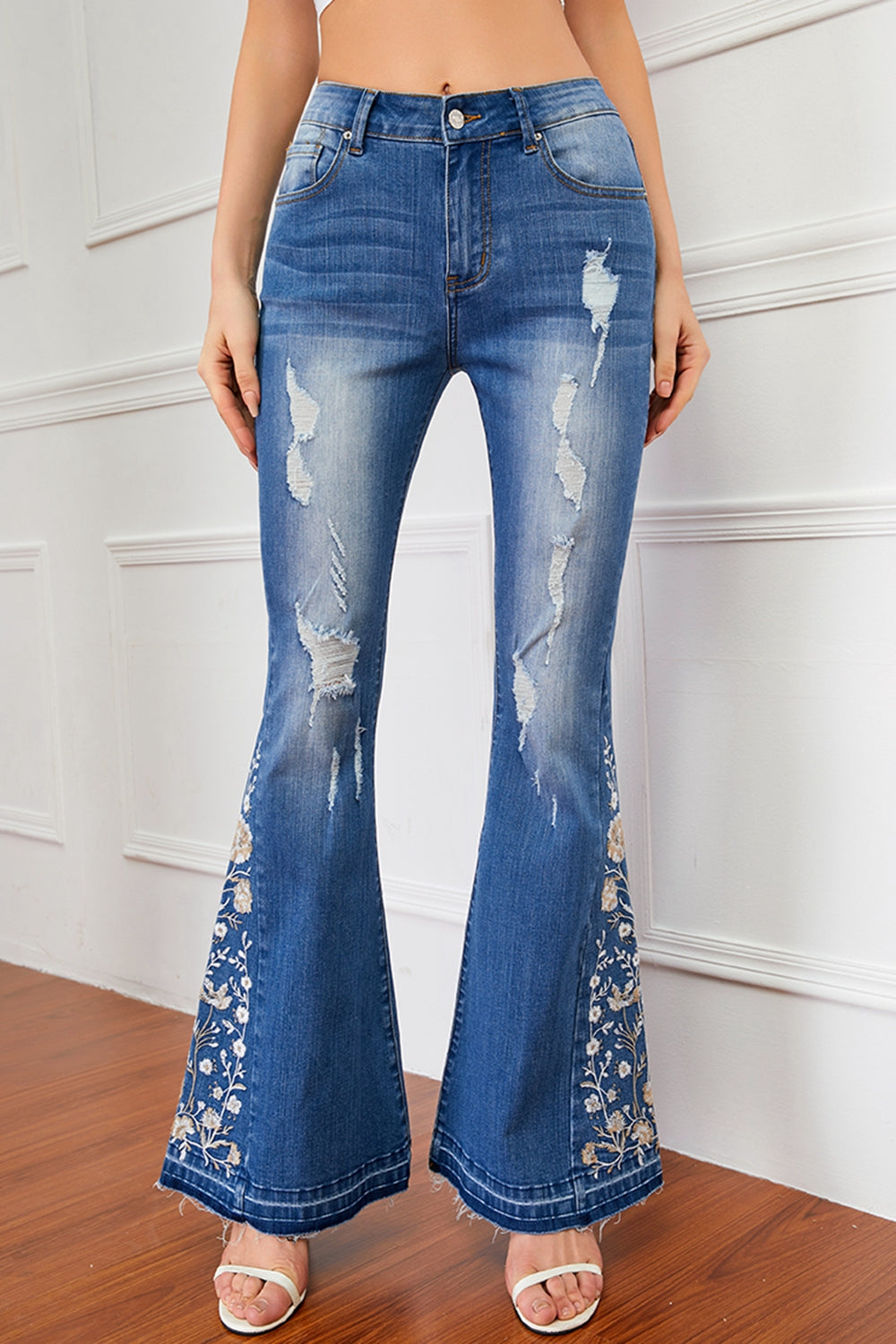 full size flower embroidery distressed jeans