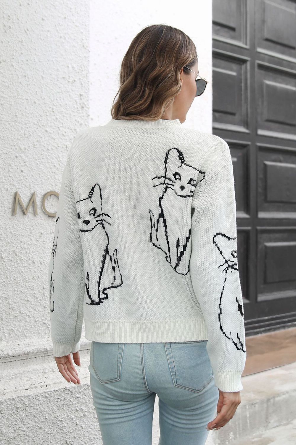 cat pattern round neck long sleeve pullover sweater