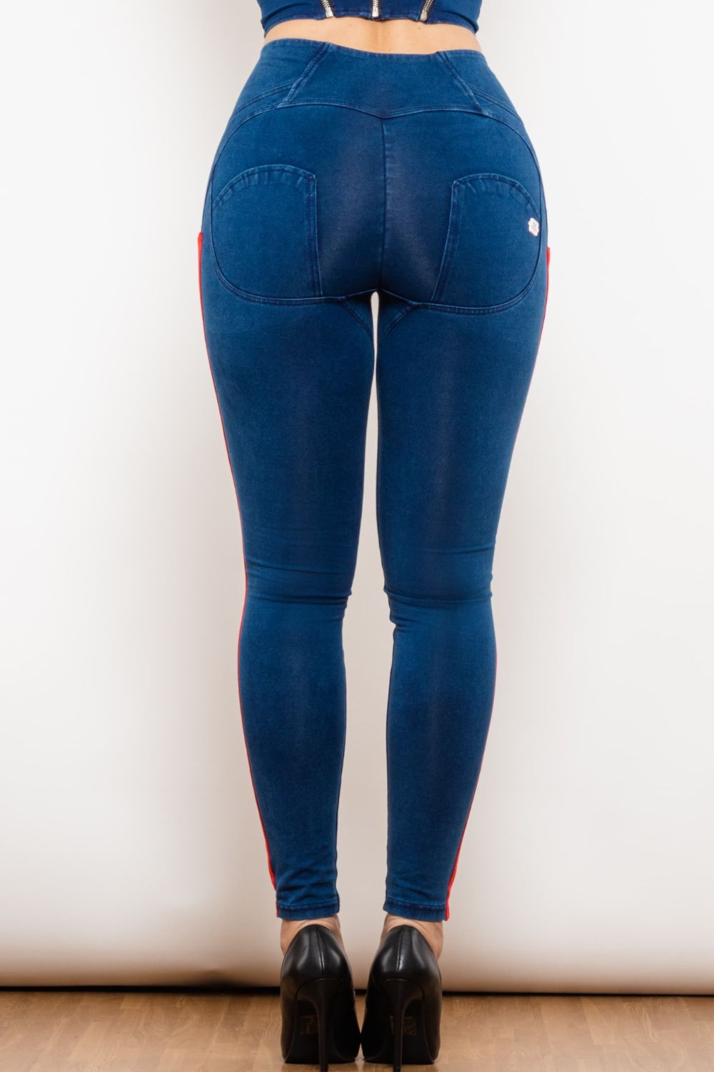 side stripe zip closure skinny jeans