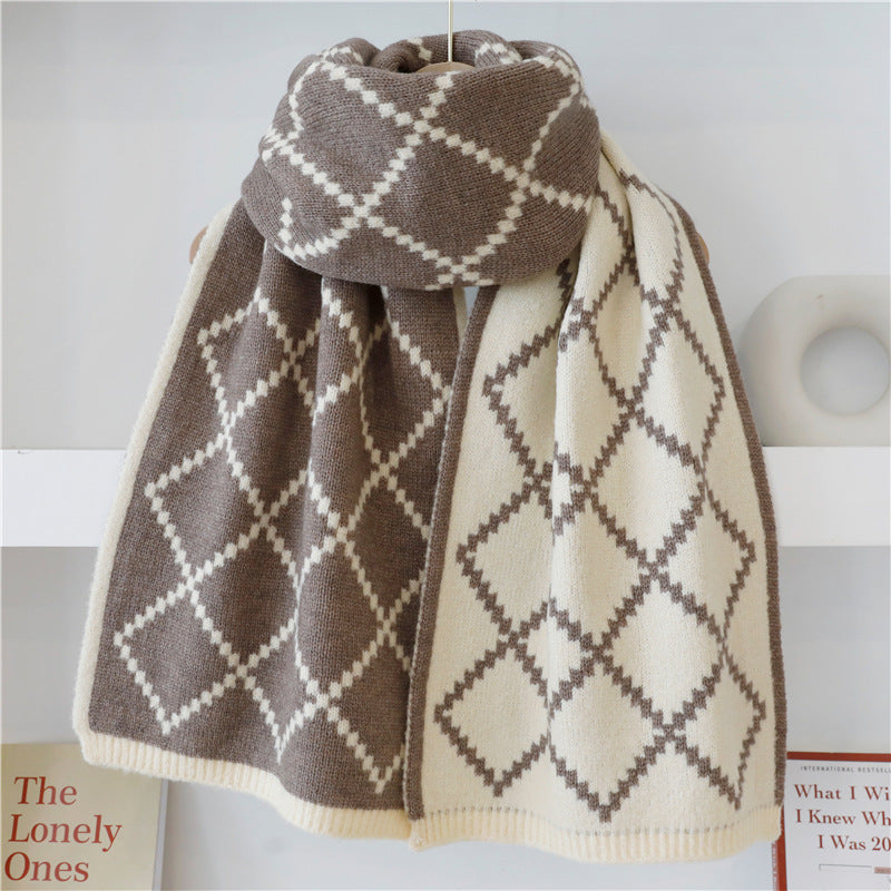 women's fashionable diamond check reversible faux cashmere scarf