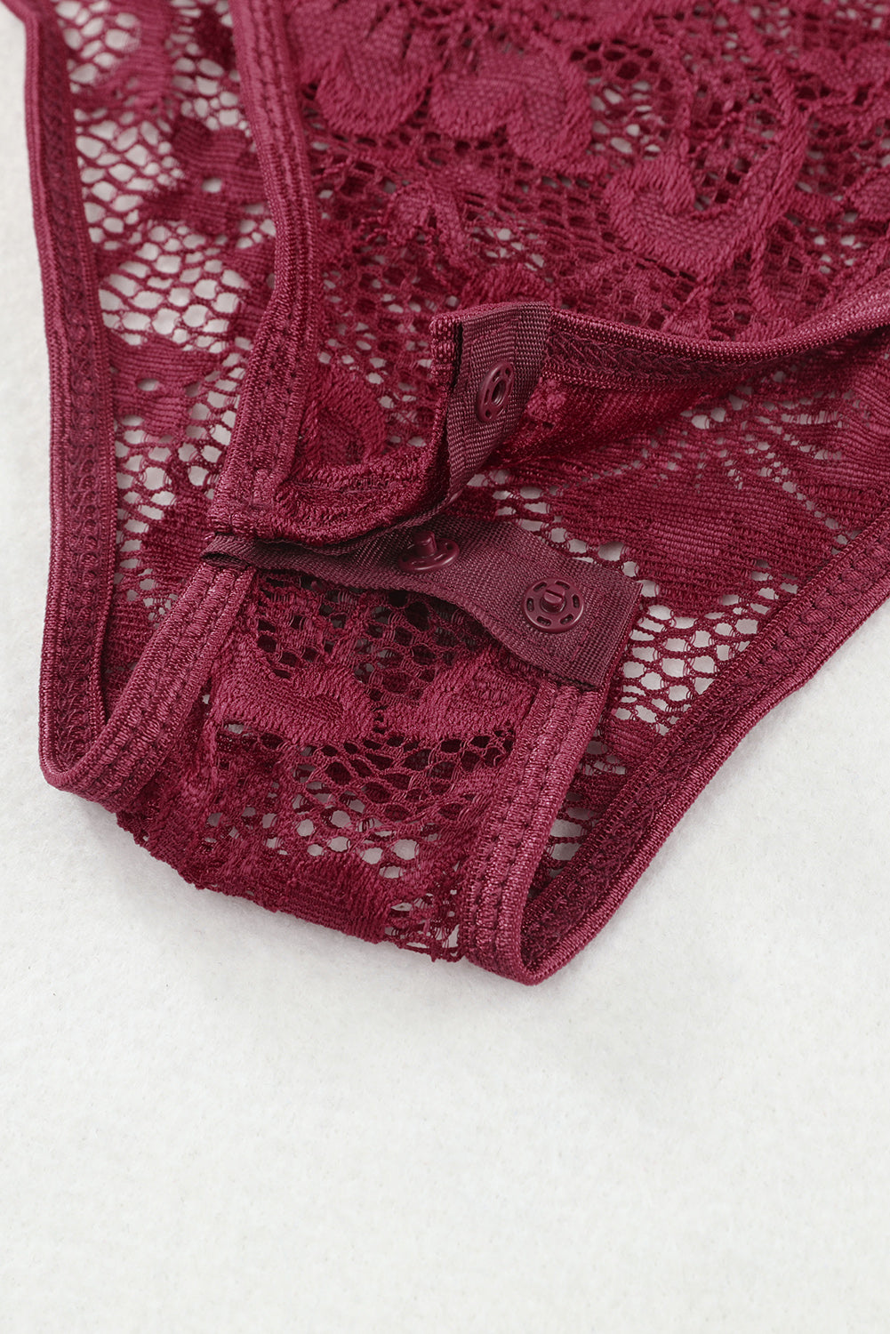 ruched sweetheart neck lace bodysuit