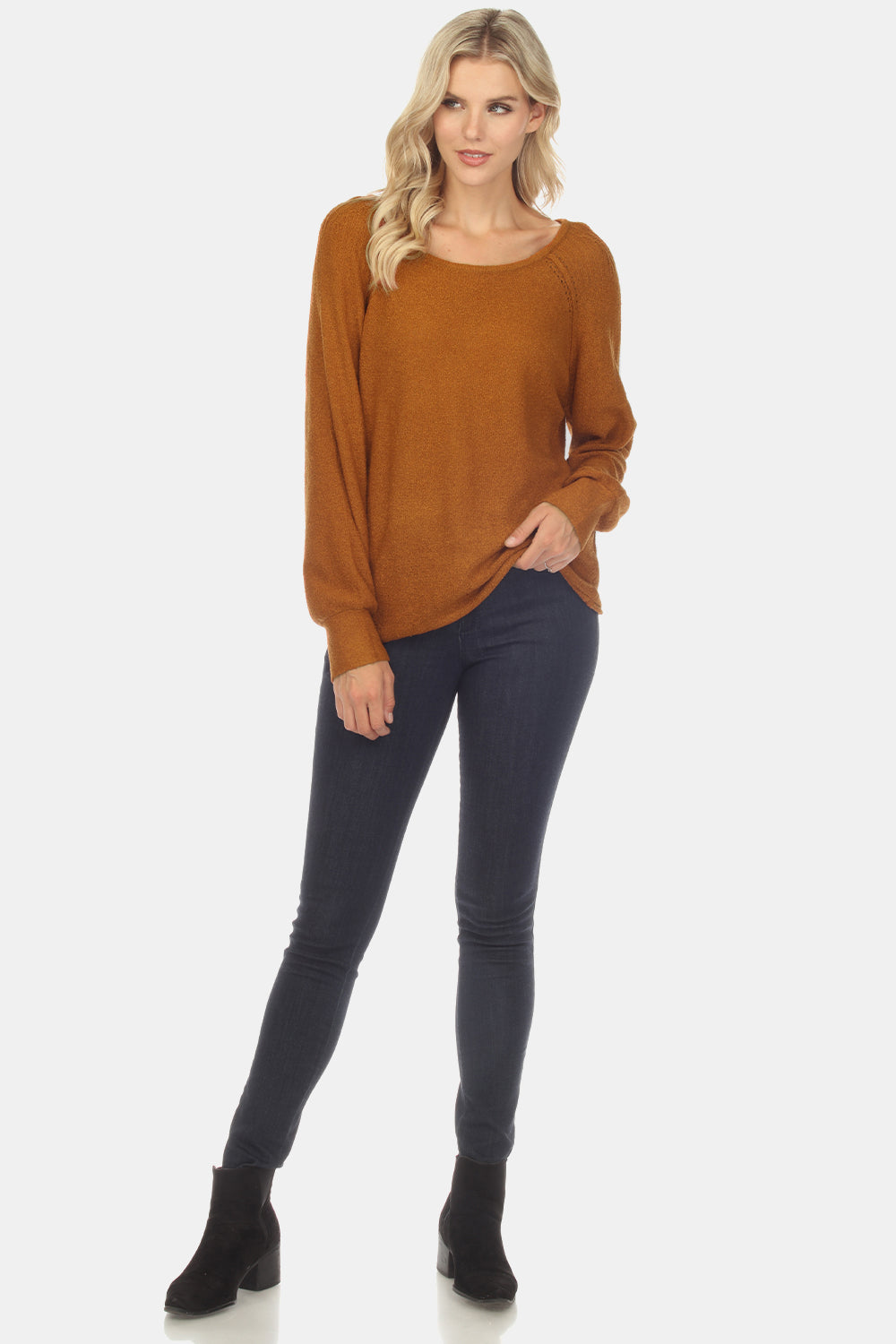 round neck raglan sleeve sweater