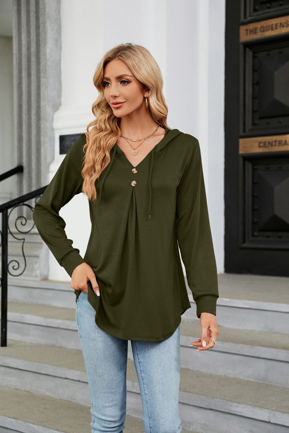 long sleeve hooded blouse