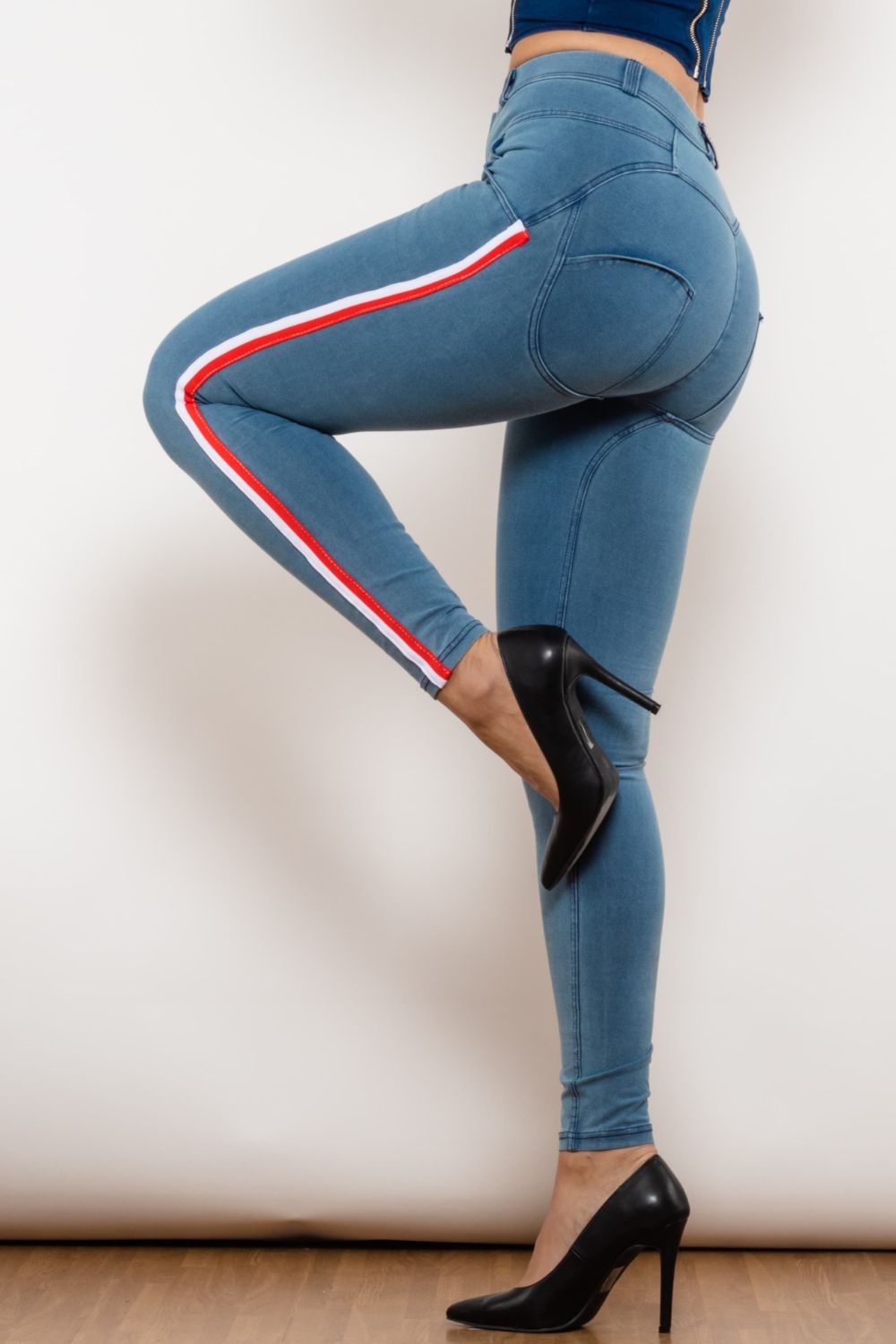 side stripe contrast buttoned skinny jeans