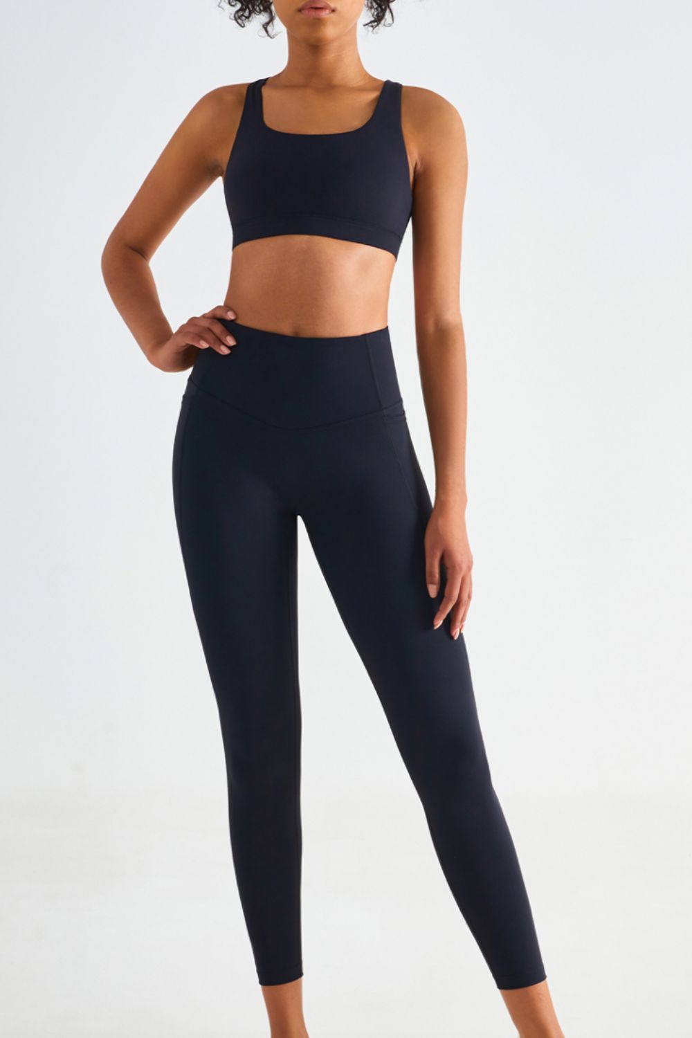 wide waistband sports leggings with pockets