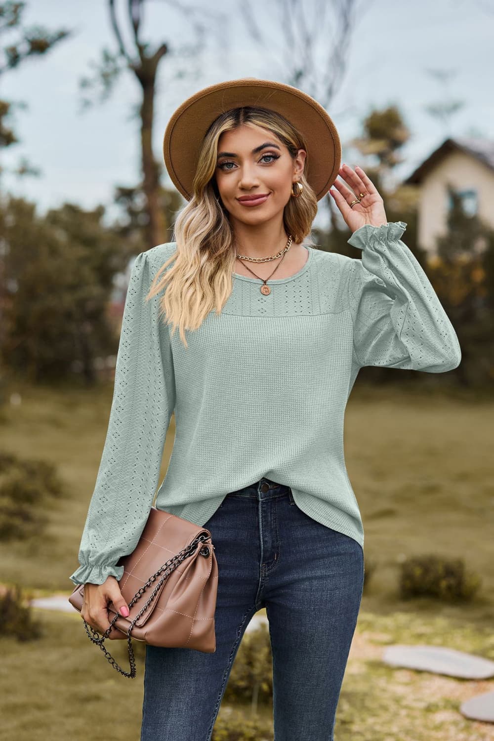 round neck puff sleeve blouse