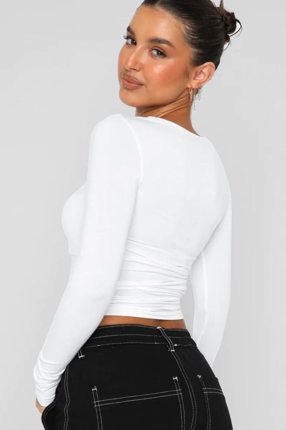 round neck long-sleeve top