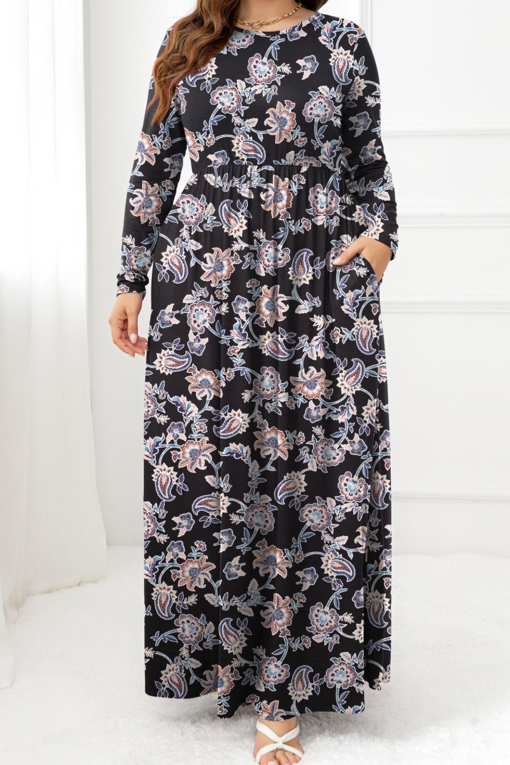 plus size round neck long sleeve maxi dress with pockets