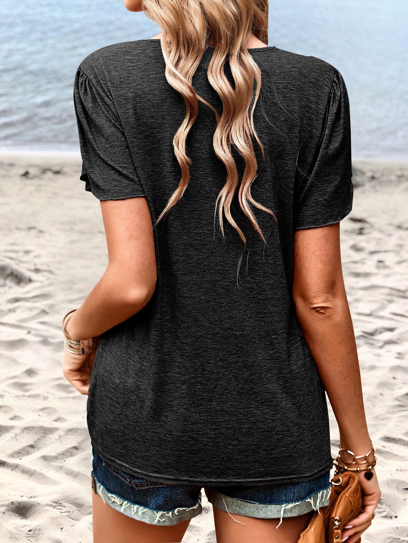 contrast v-neck petal sleeve top