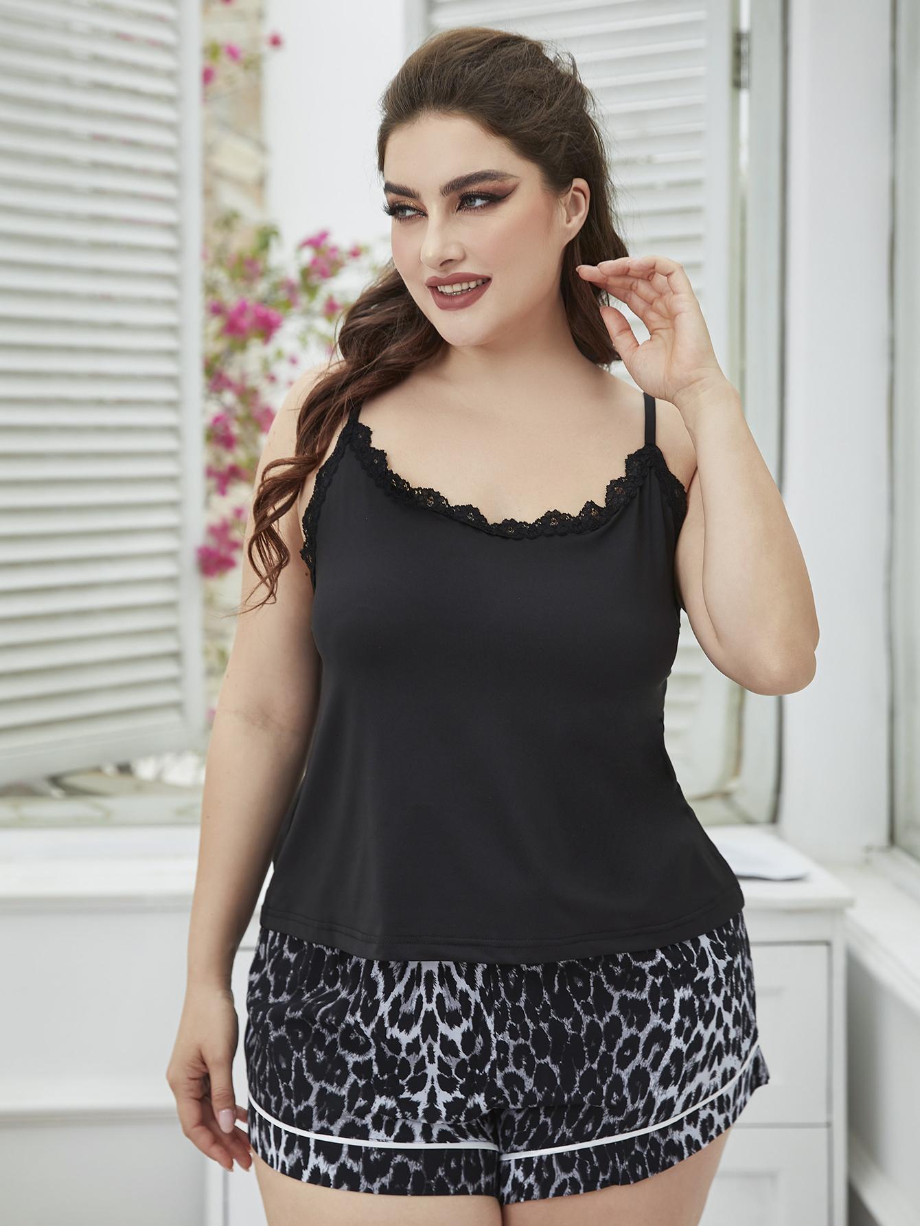 plus size lace trim scoop neck cami and printed shorts pajama set