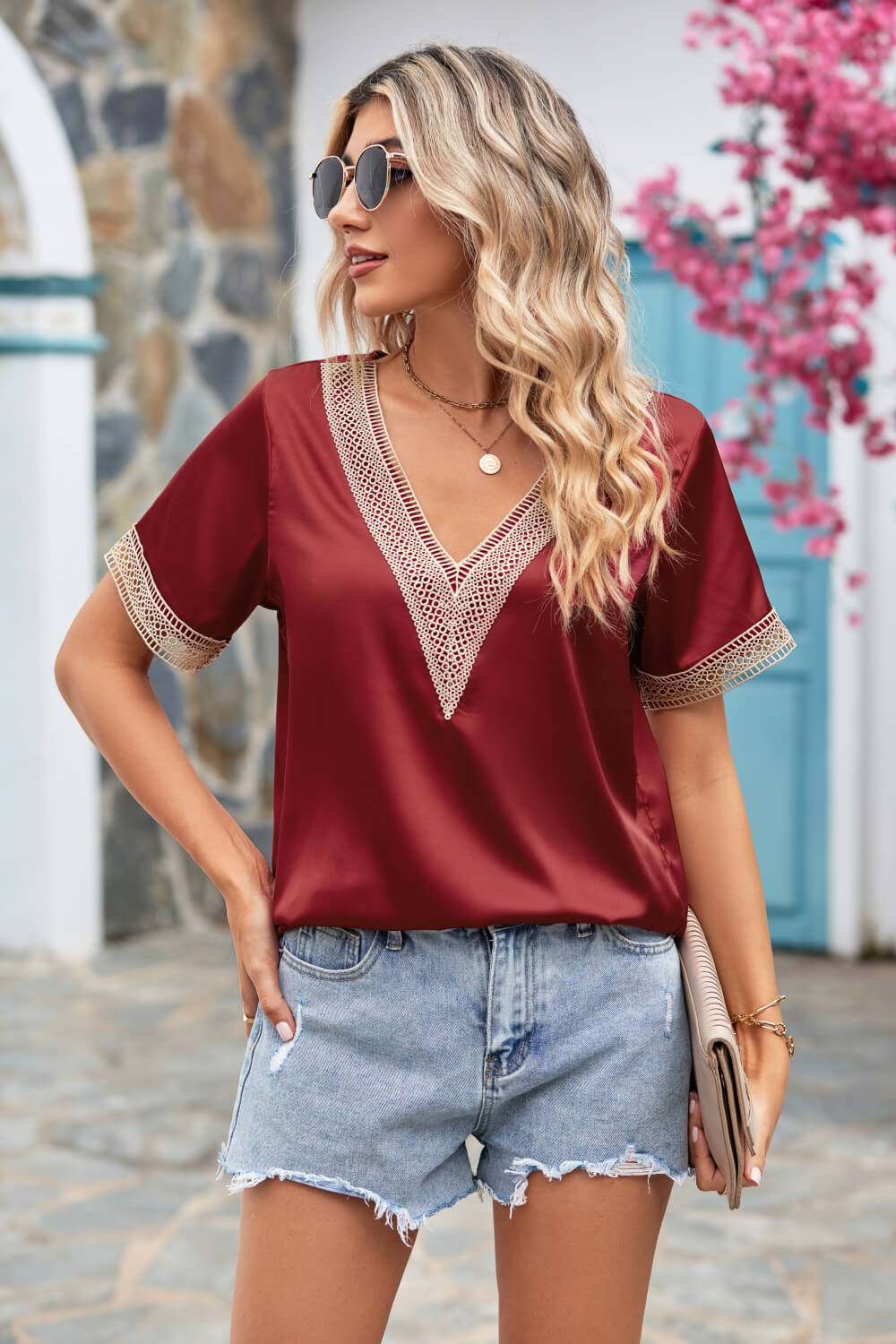 contrast trim short sleeve plunge blouse