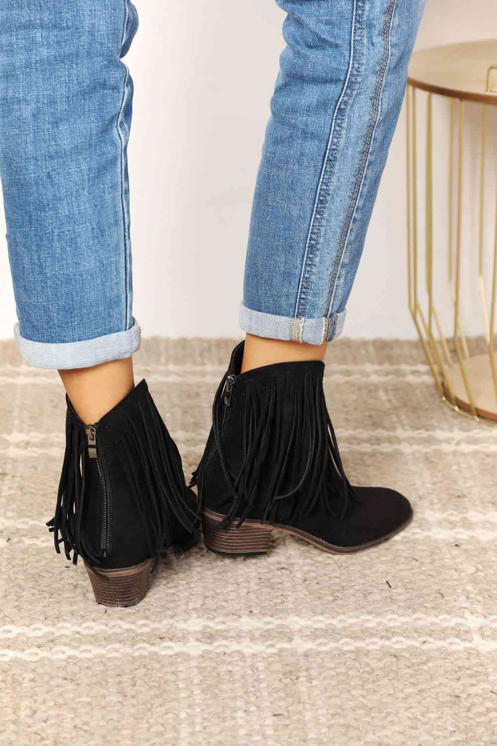 legend women's fringe cowboy western ankle boots