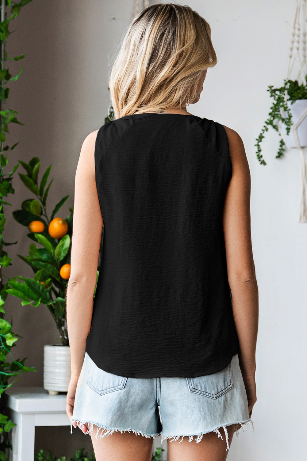 knot detail v-neck tank