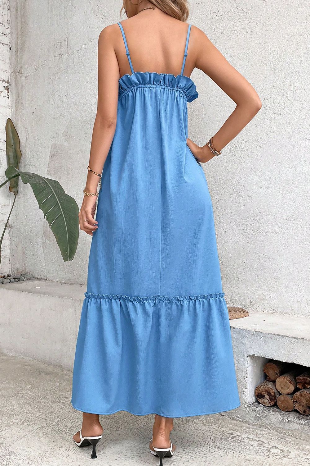 ruffle trim buttoned sleeveless maxi dress