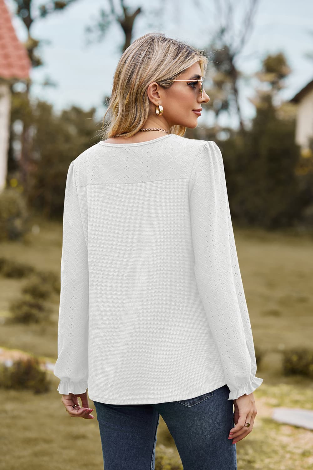 round neck puff sleeve blouse