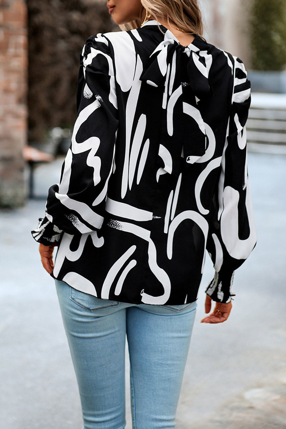 printed smocked puff sleeve blouse