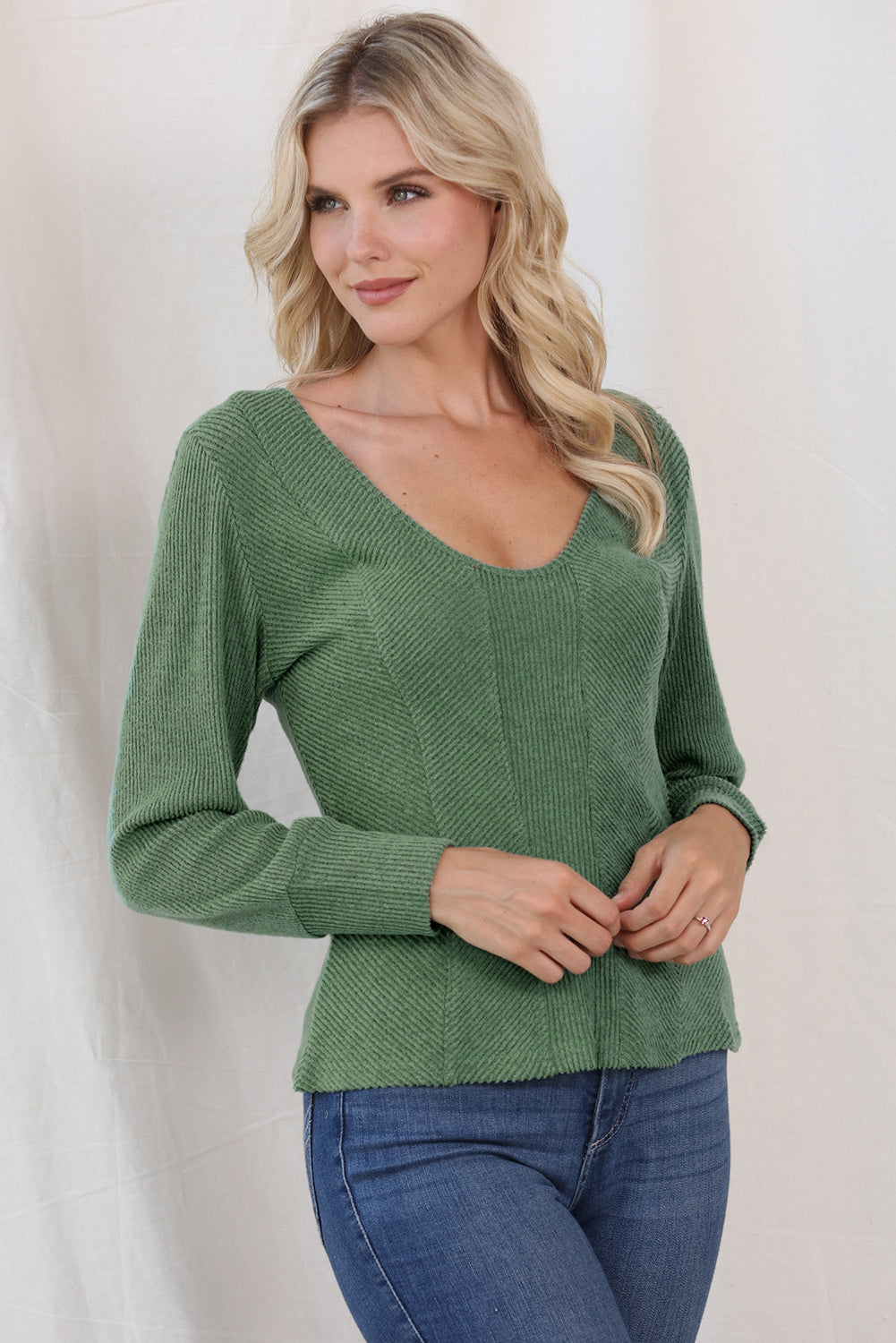 scoop neck long sleeve top