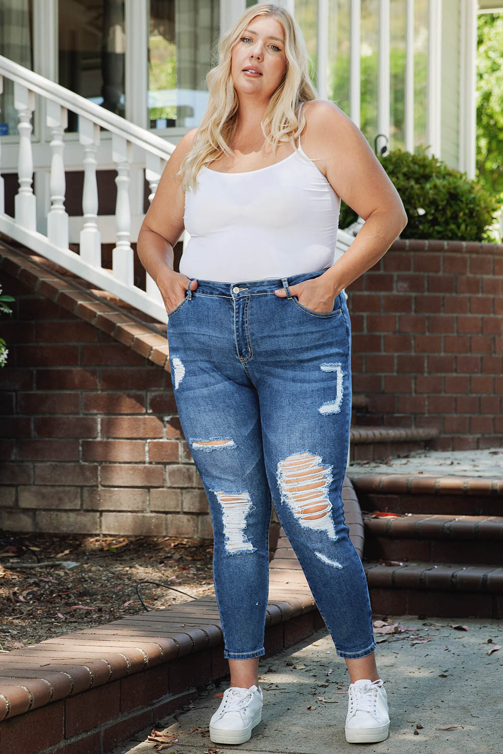 plus size distressed skinny jeans