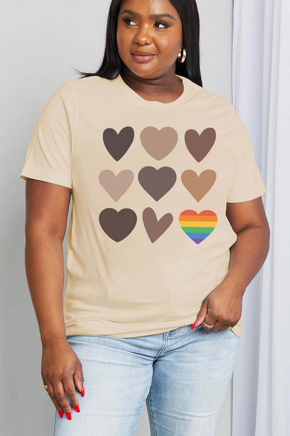 simply love simply love full size heart graphic cotton tee