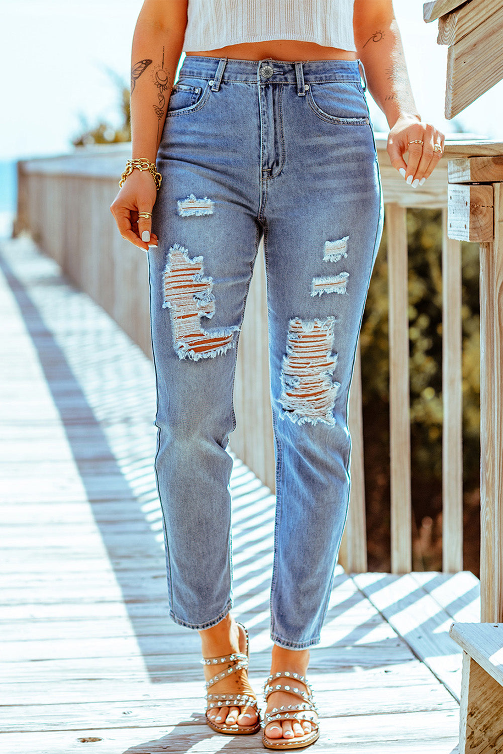 baeful distressed ankle-length straight leg jeans