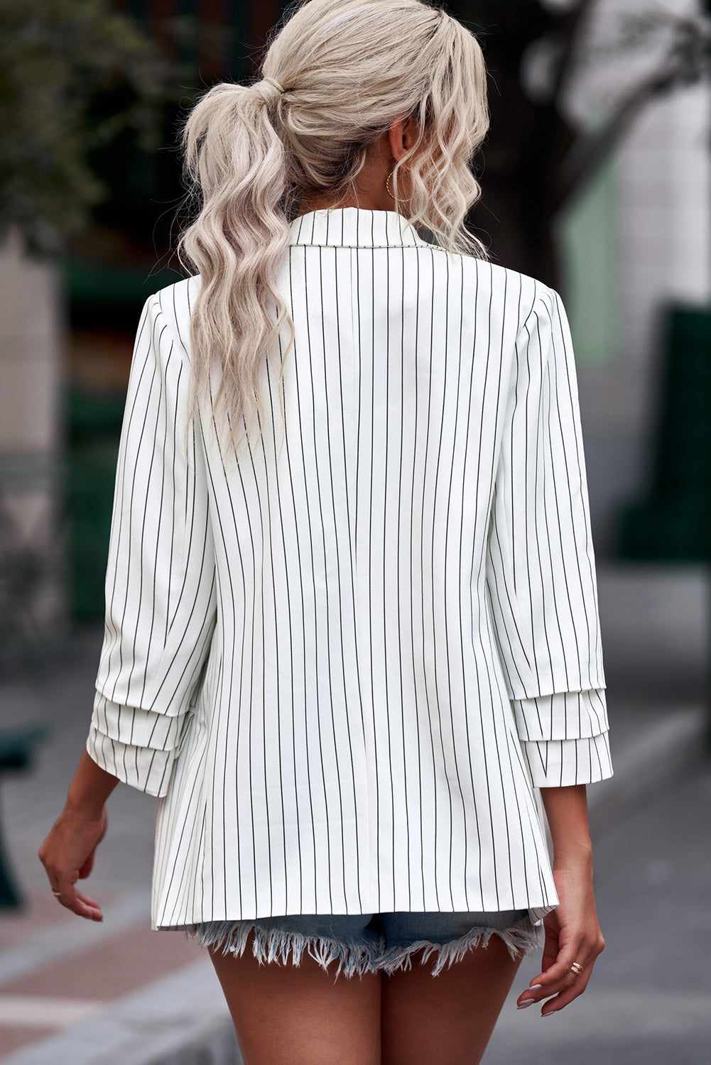 striped double-breasted long sleeve blazer