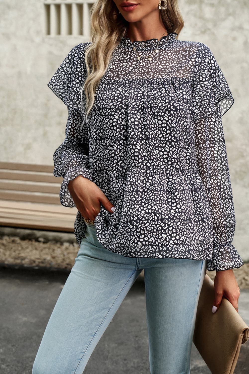 printed round neck flounce sleeve blouse