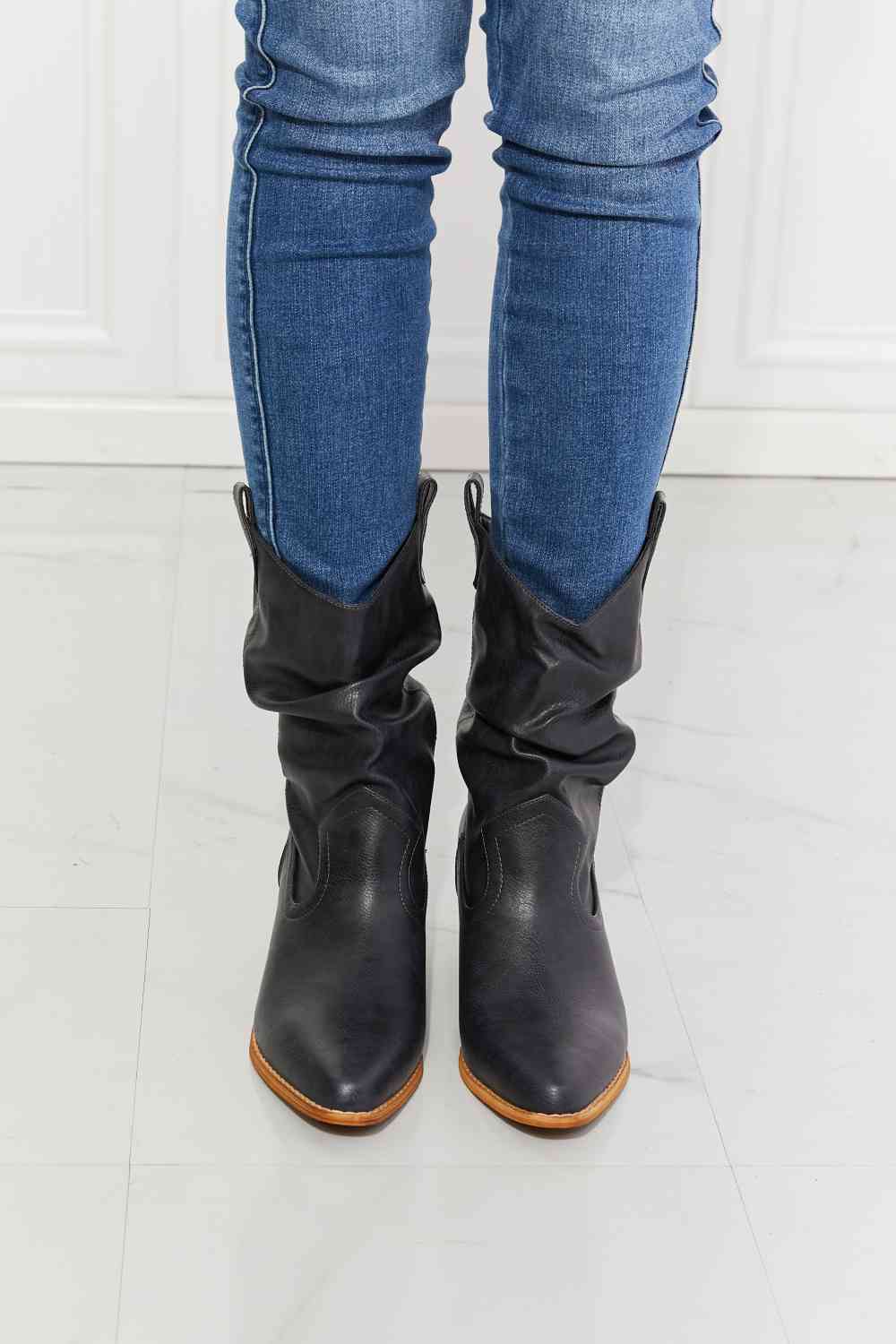 mmshoes better in texas scrunch cowboy boots in navy