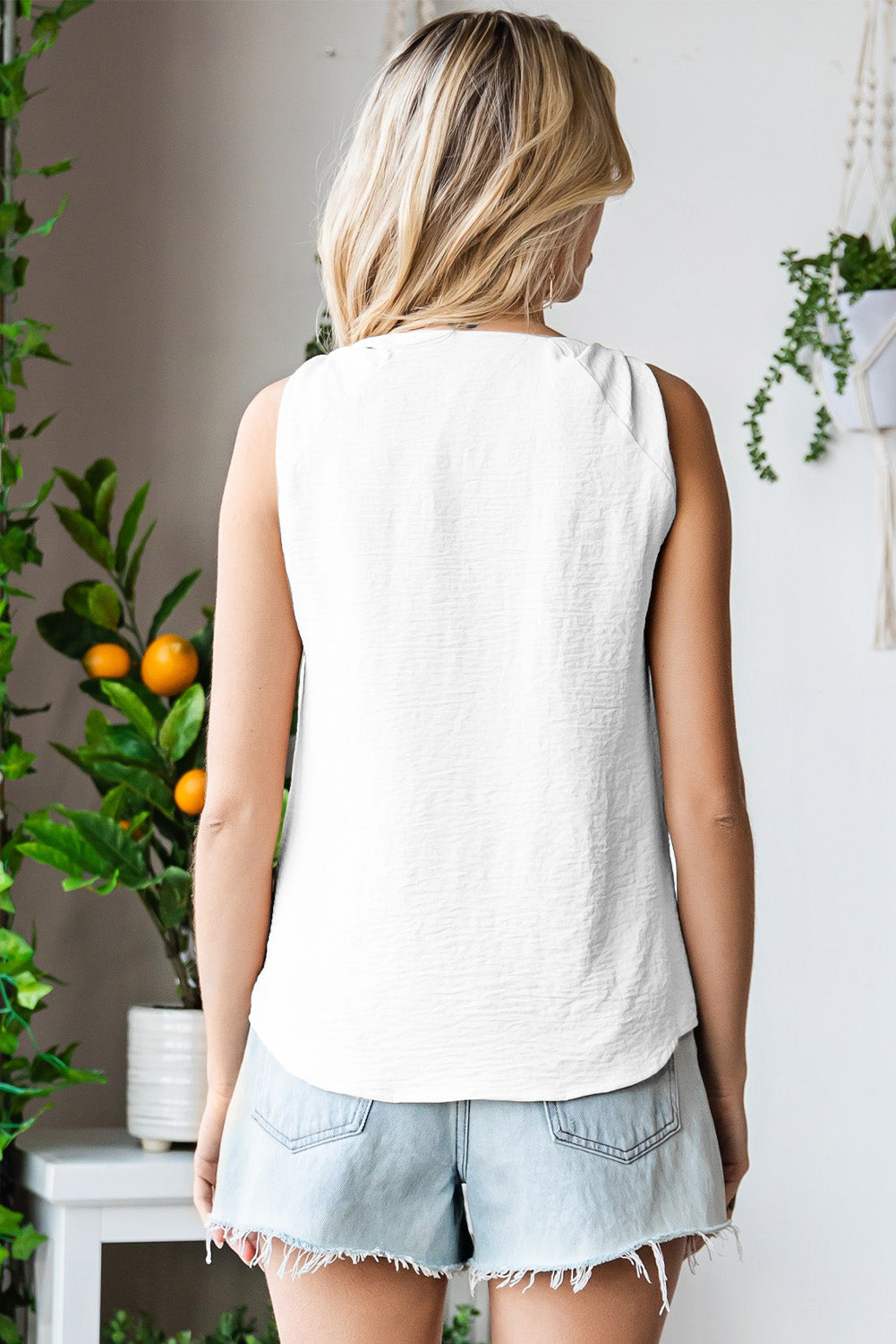 knot detail v-neck tank