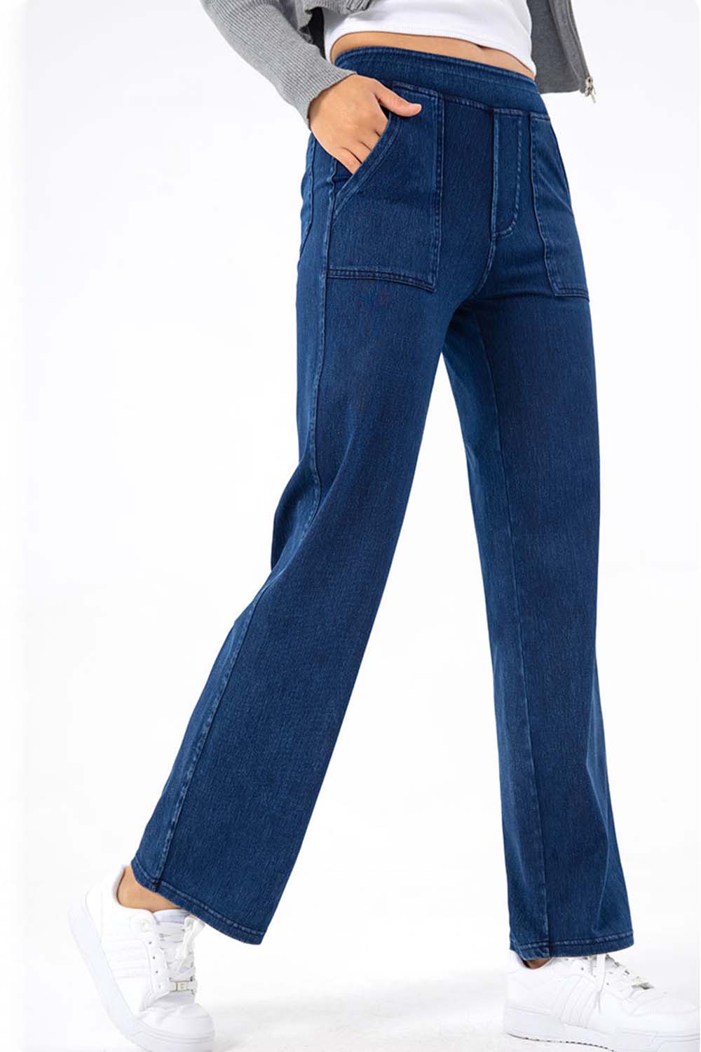 pocketed long jeans