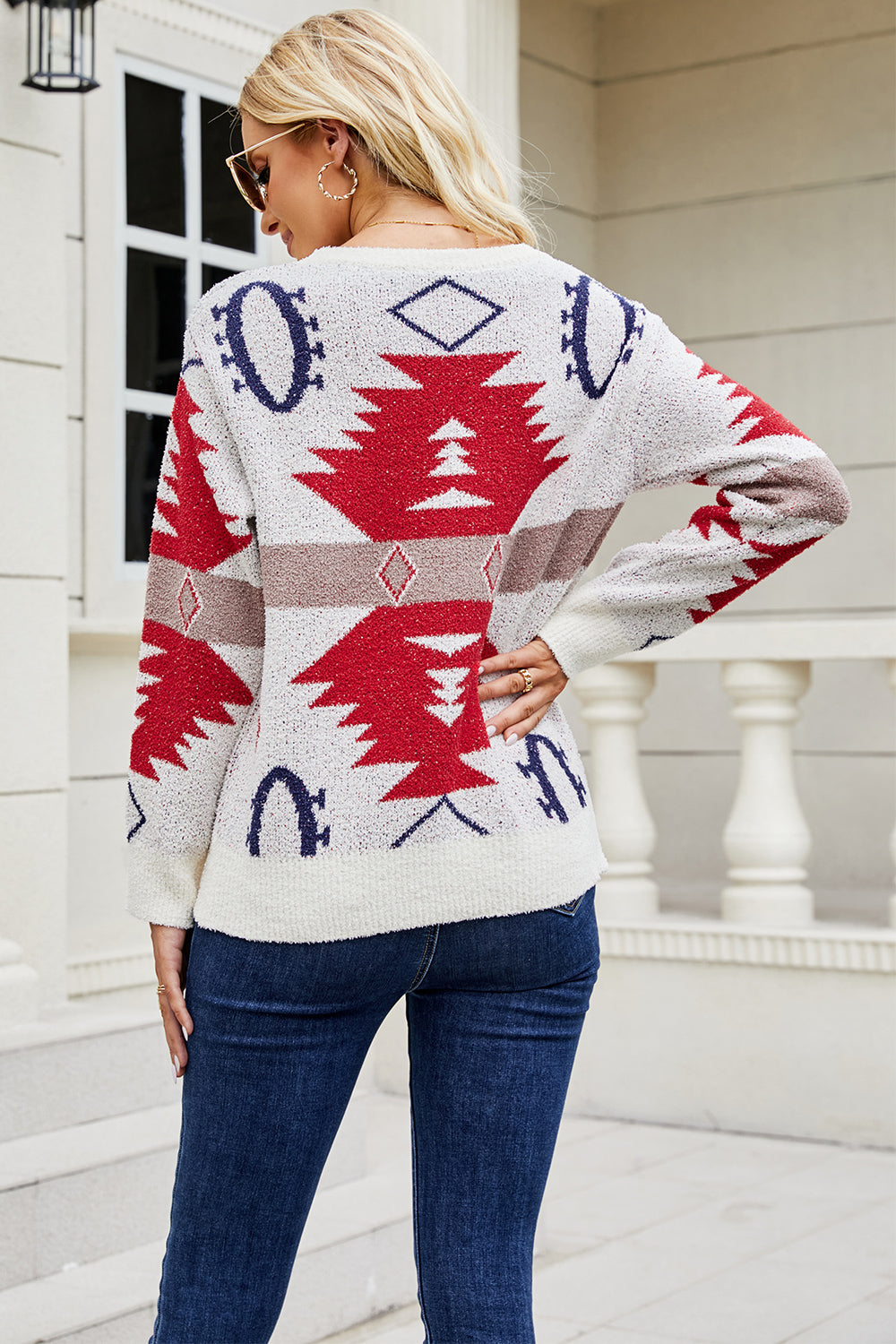 printed round neck long sleeve sweater