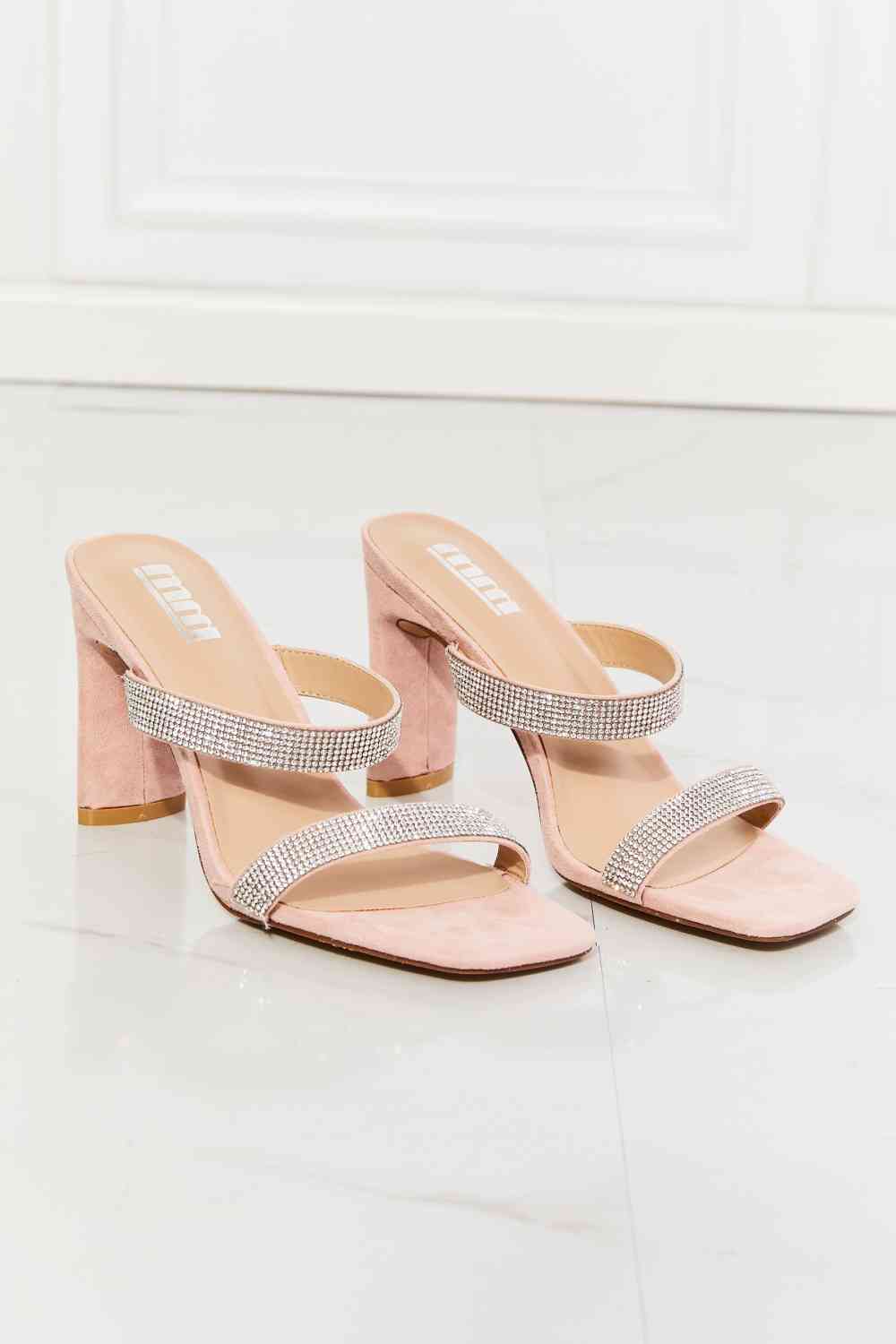 mmshoes leave a little sparkle rhinestone block heel sandal in pink