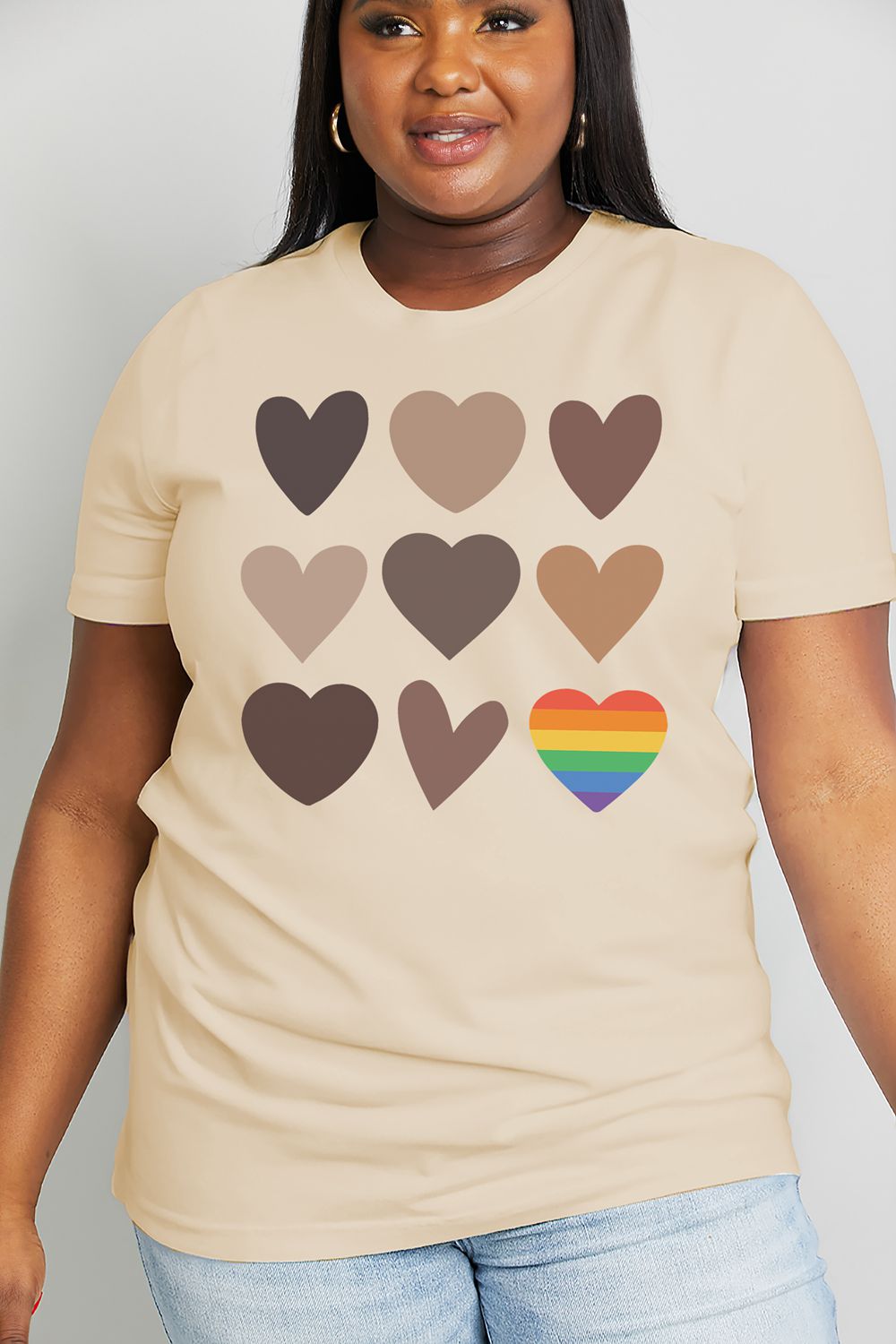 simply love simply love full size heart graphic cotton tee