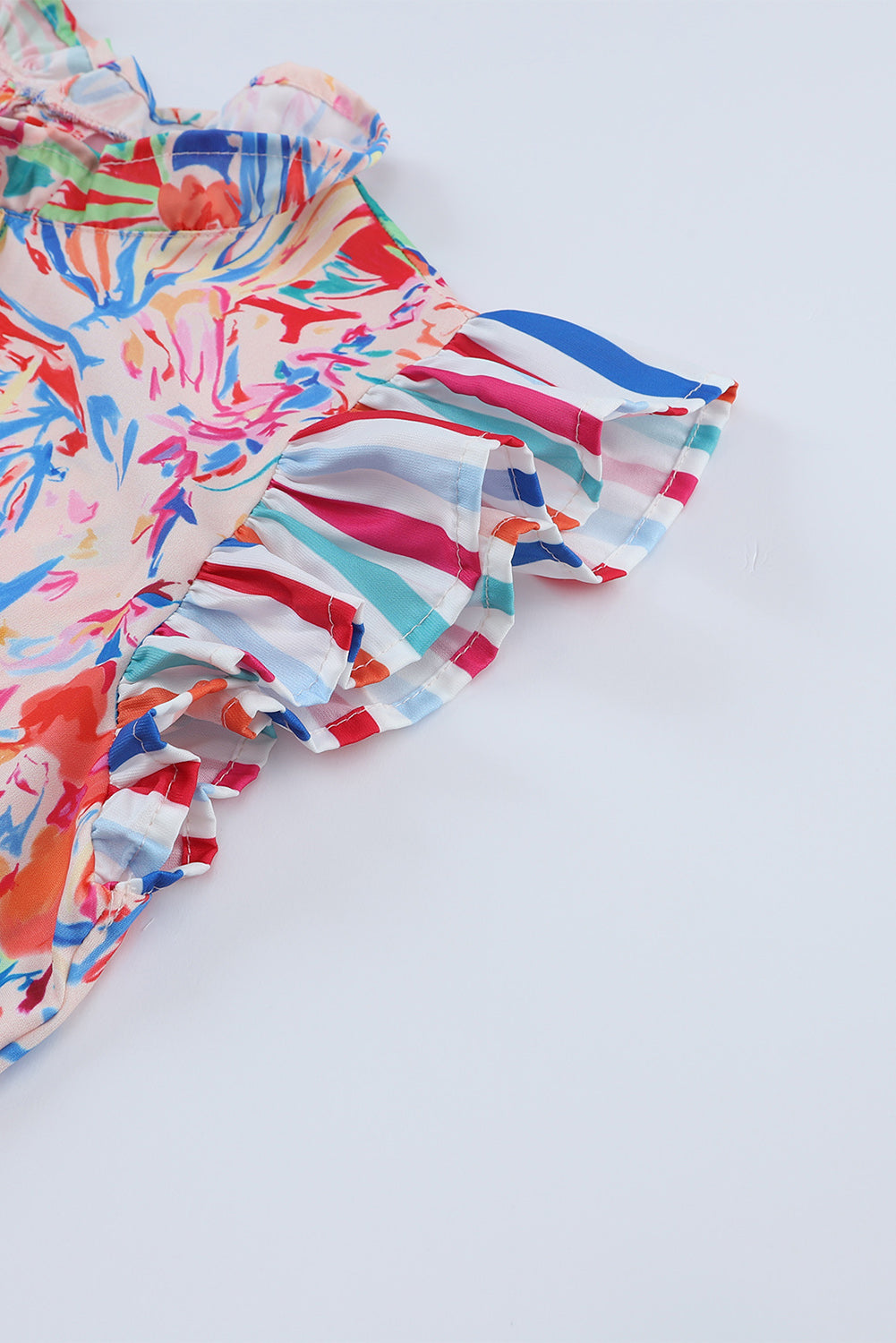 floral round neck butterfly sleeve blouse