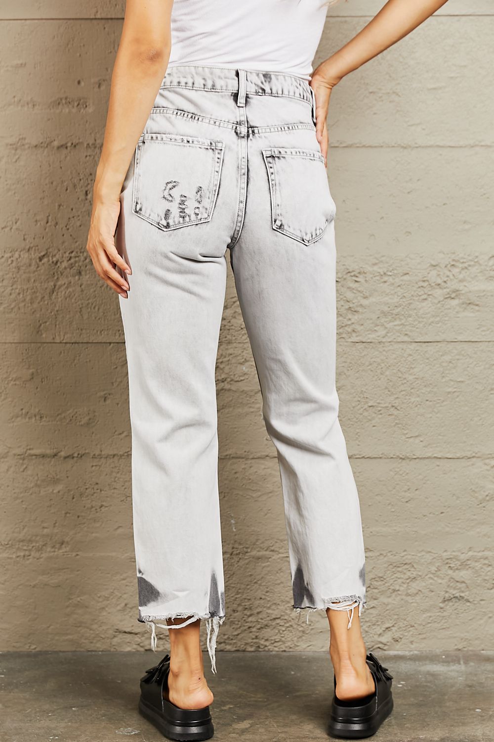 bayeas acid wash accent cropped mom jeans