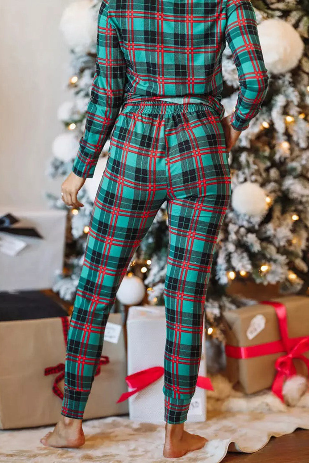 plaid long sleeve top and pants lounge set