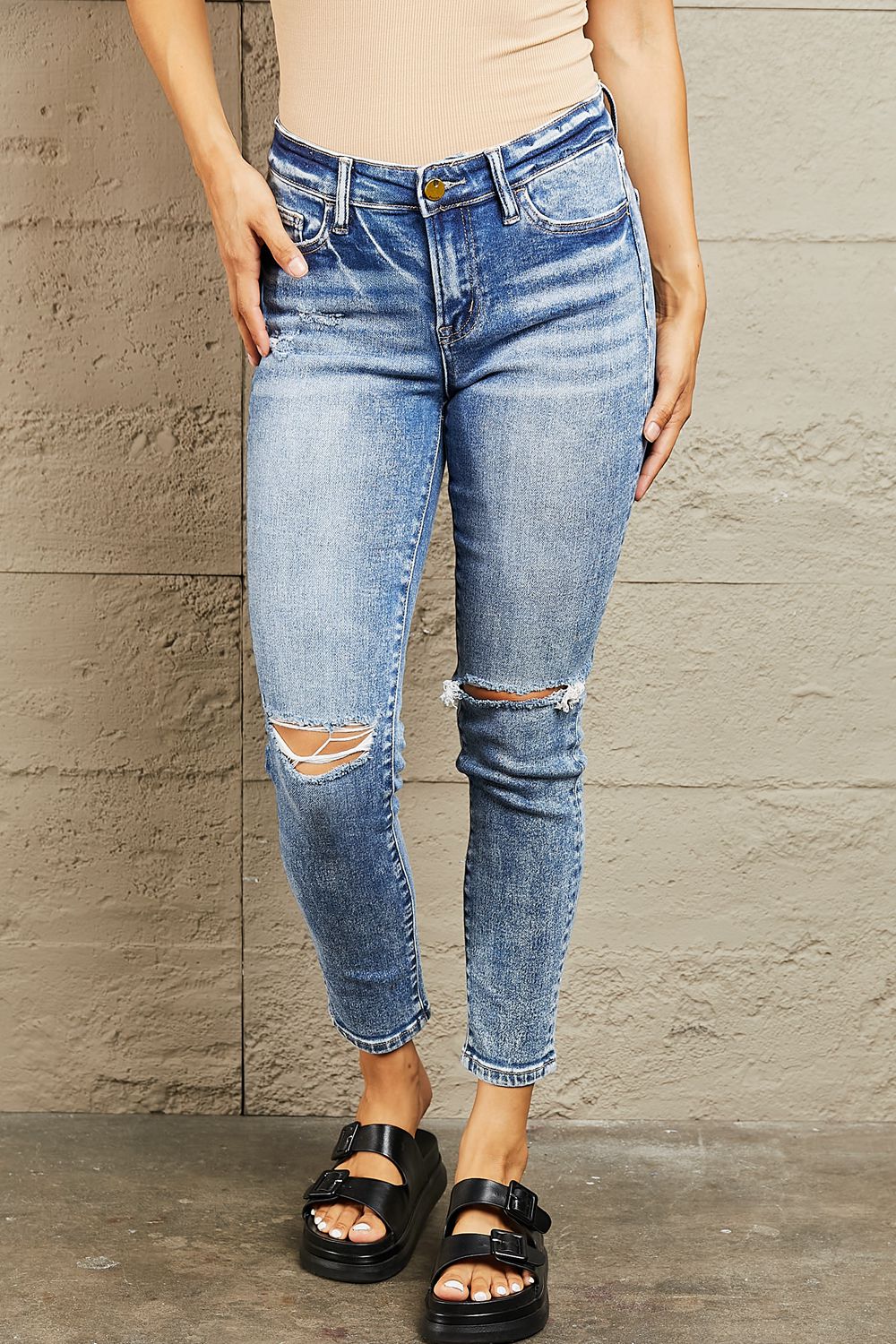 bayeas mid rise distressed skinny jeans