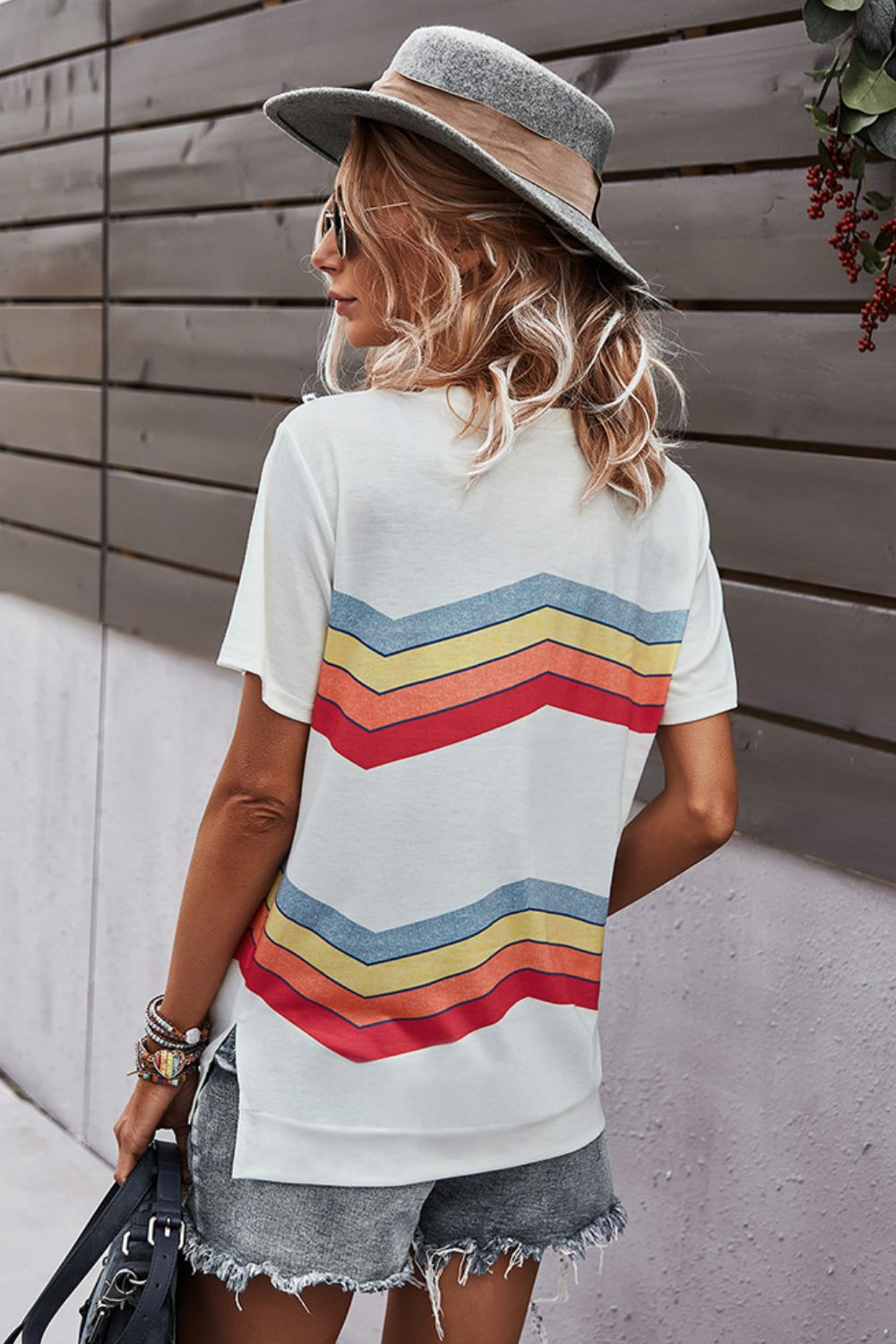 multicolored chevron stripe round neck side slit t-shirt