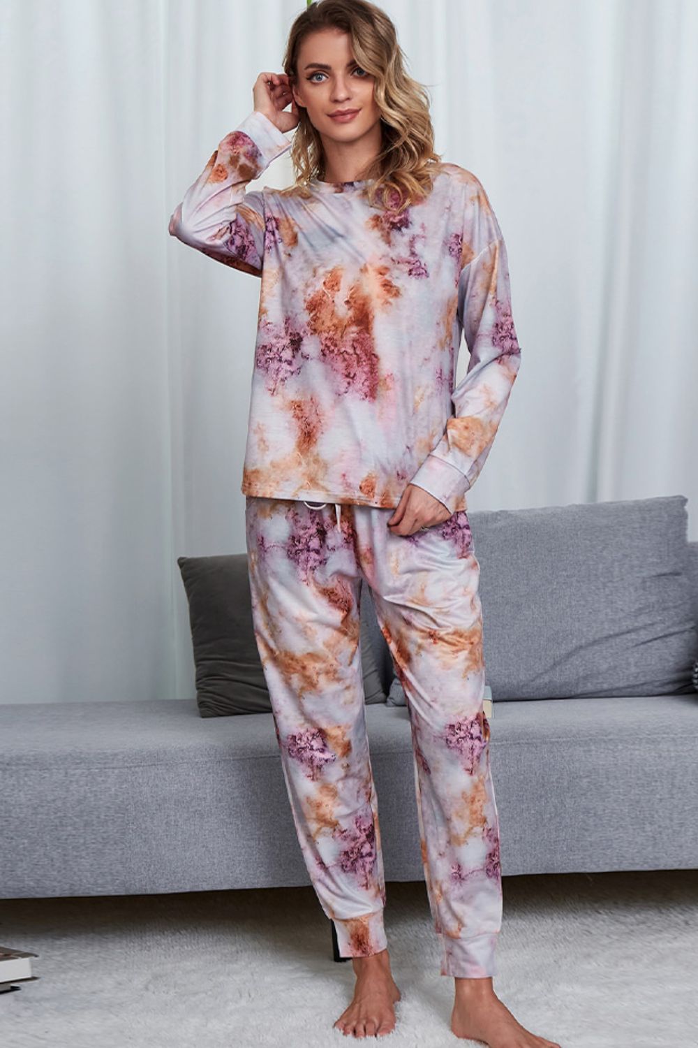 tie-dye crewneck top and drawstring waist joggers lounge set