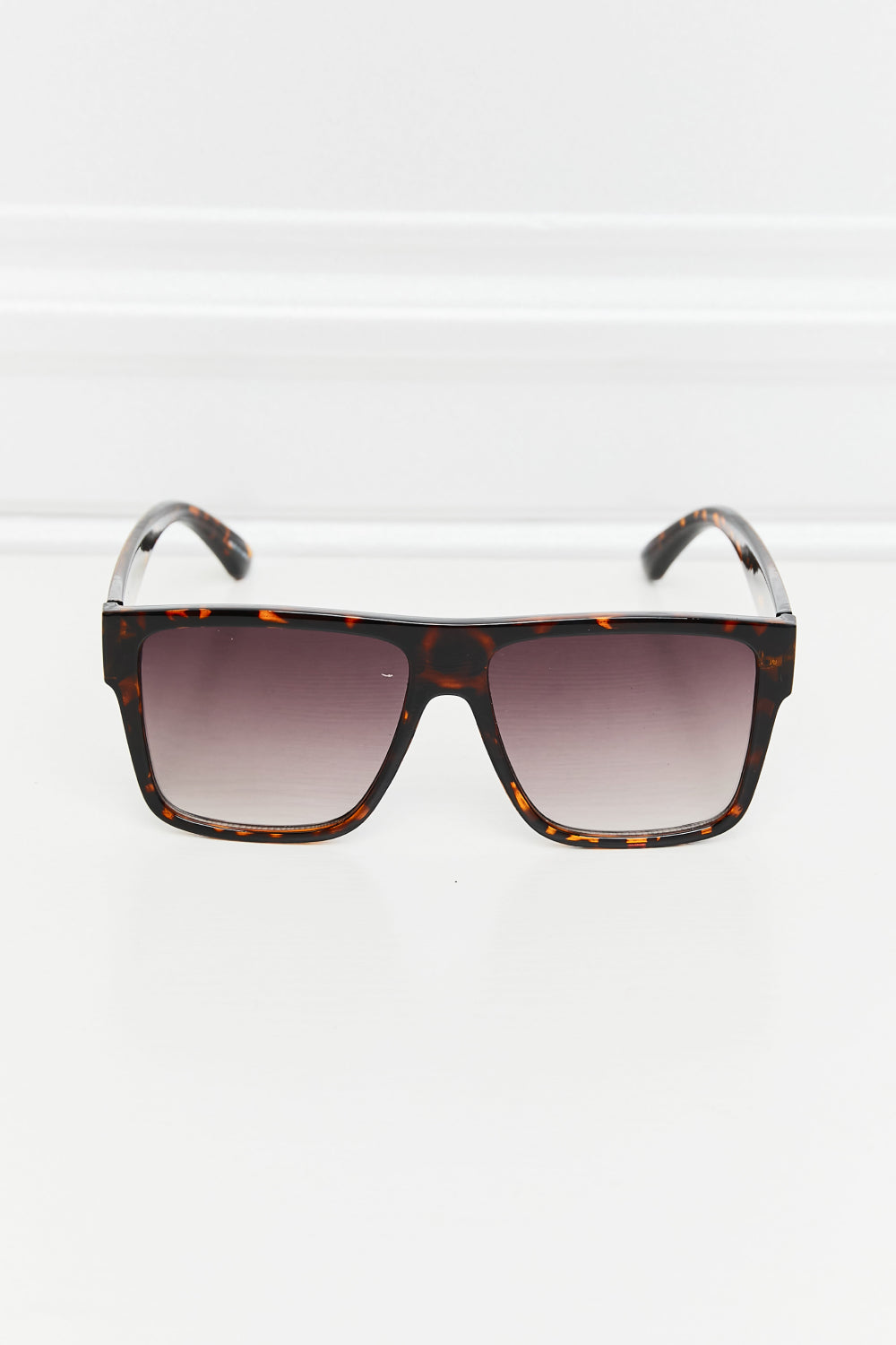 tortoiseshell square full rim sunglasses