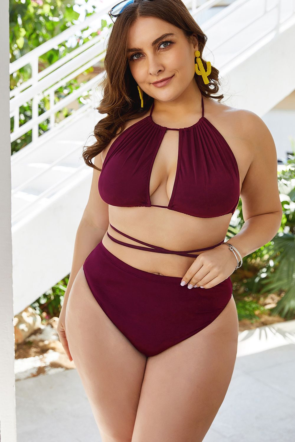 plus size cutout tied backless bikini set