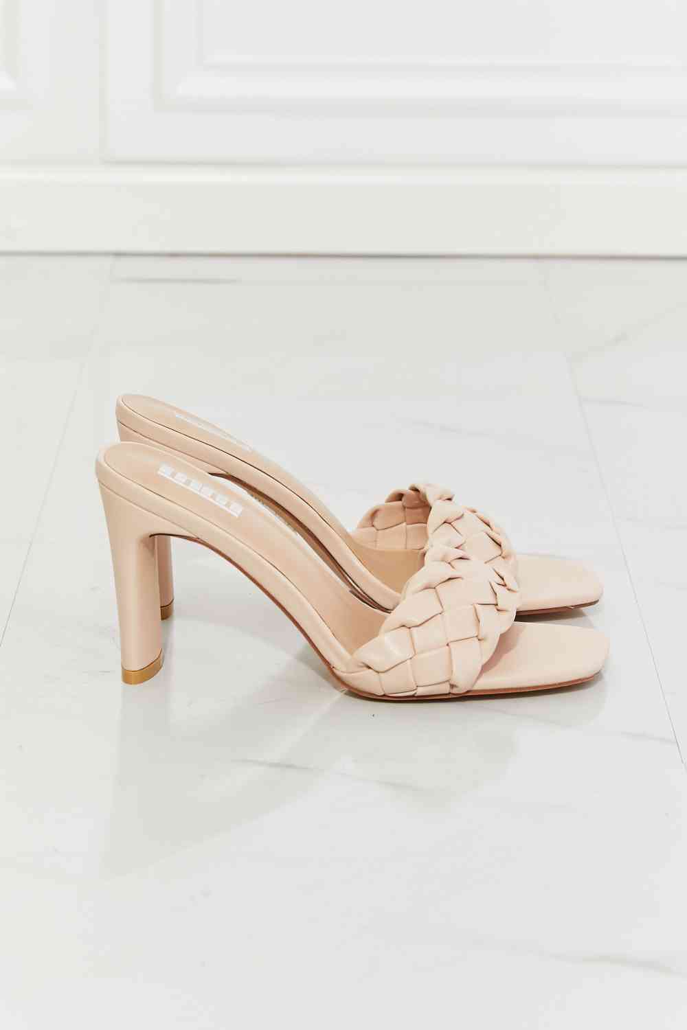 mmshoes top of the world braided block heel sandals in beige