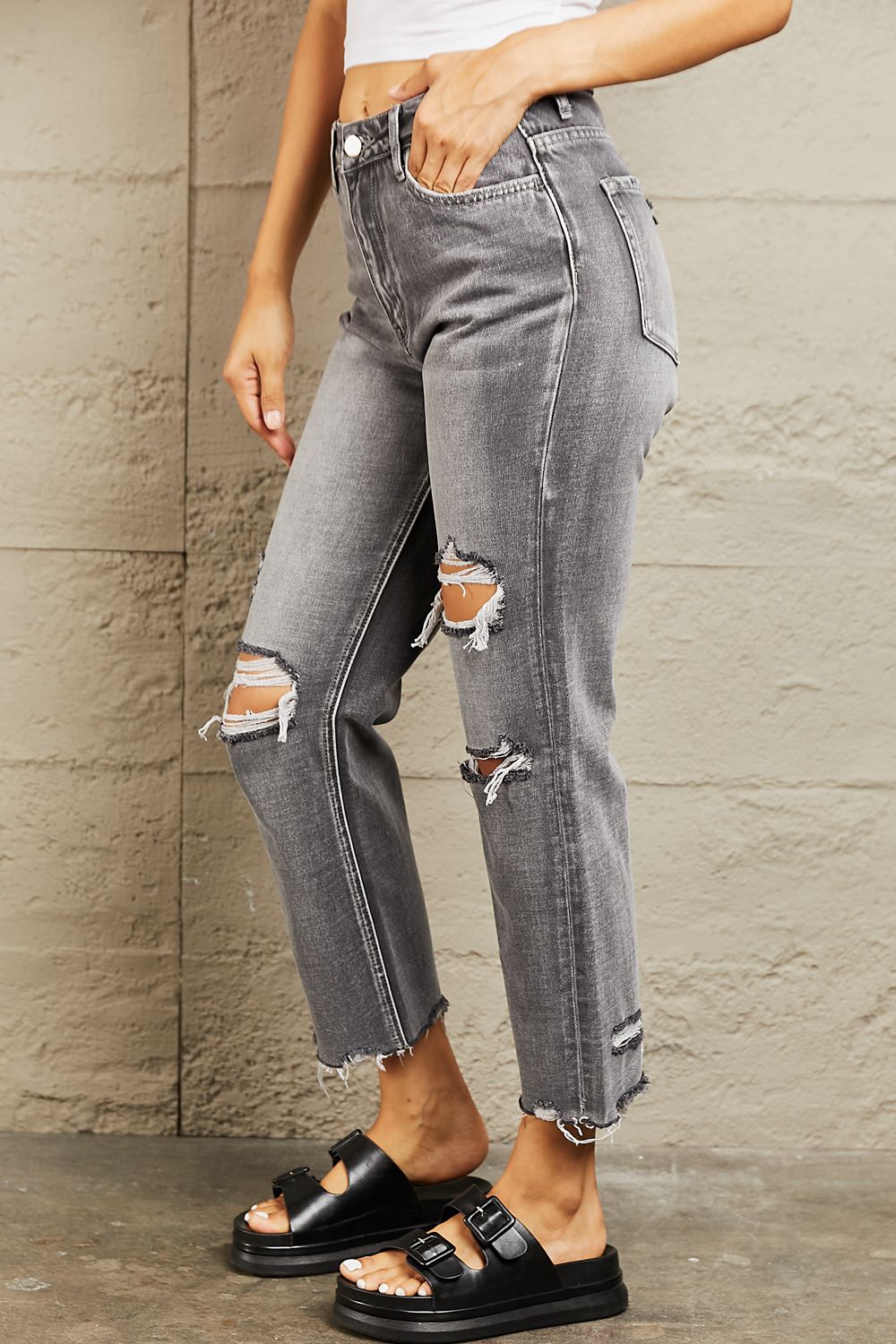 bayeas mid rise distressed cropped dad jeans