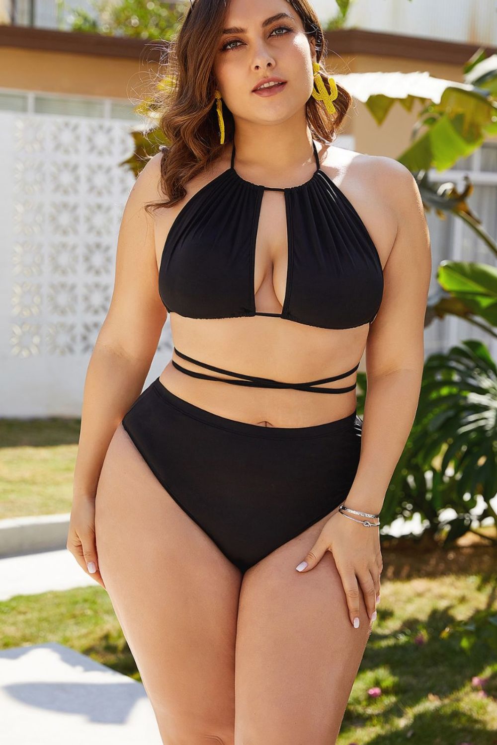 plus size cutout tied backless bikini set