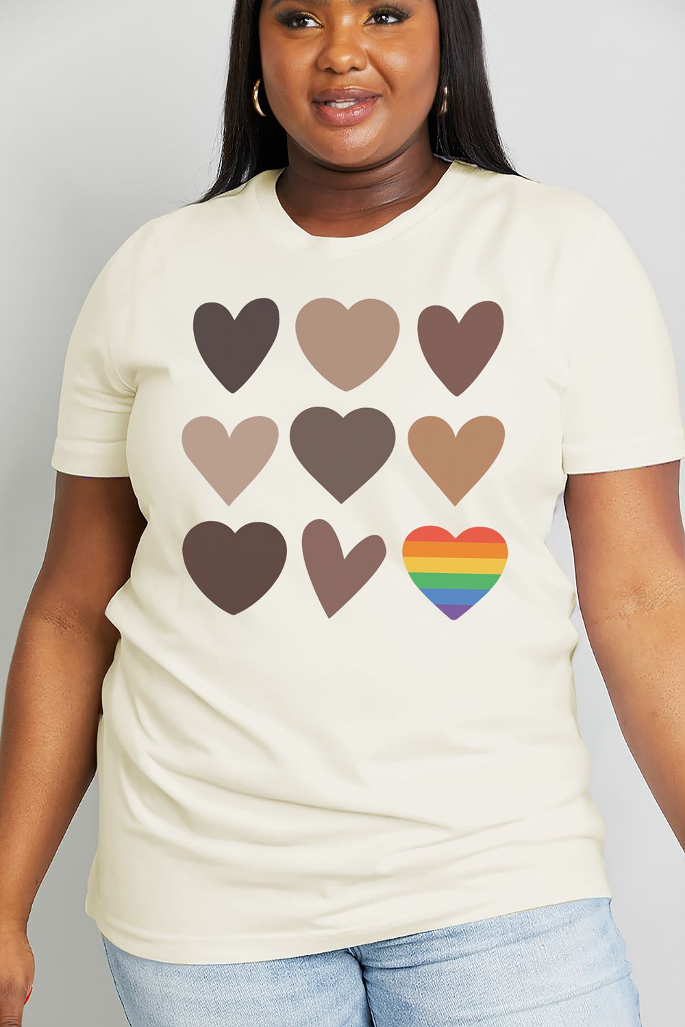 simply love simply love full size heart graphic cotton tee