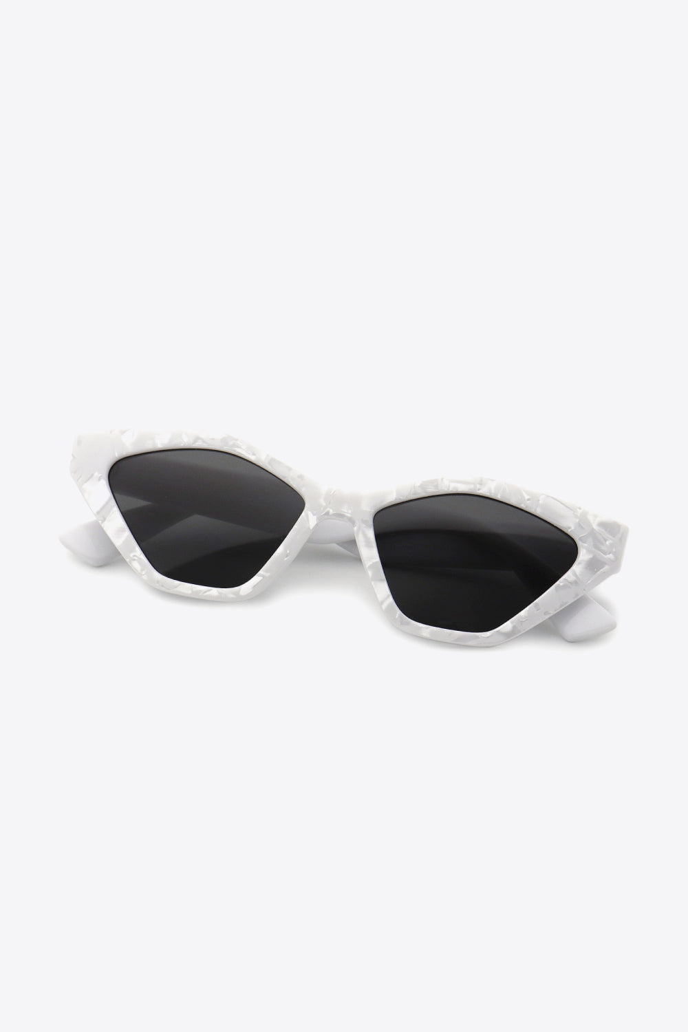 cat eye polycarbonate sunglasses