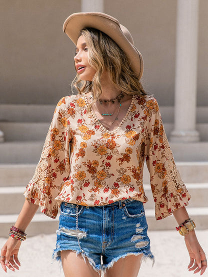 Floral V-Neck Spliced Lace Blouse