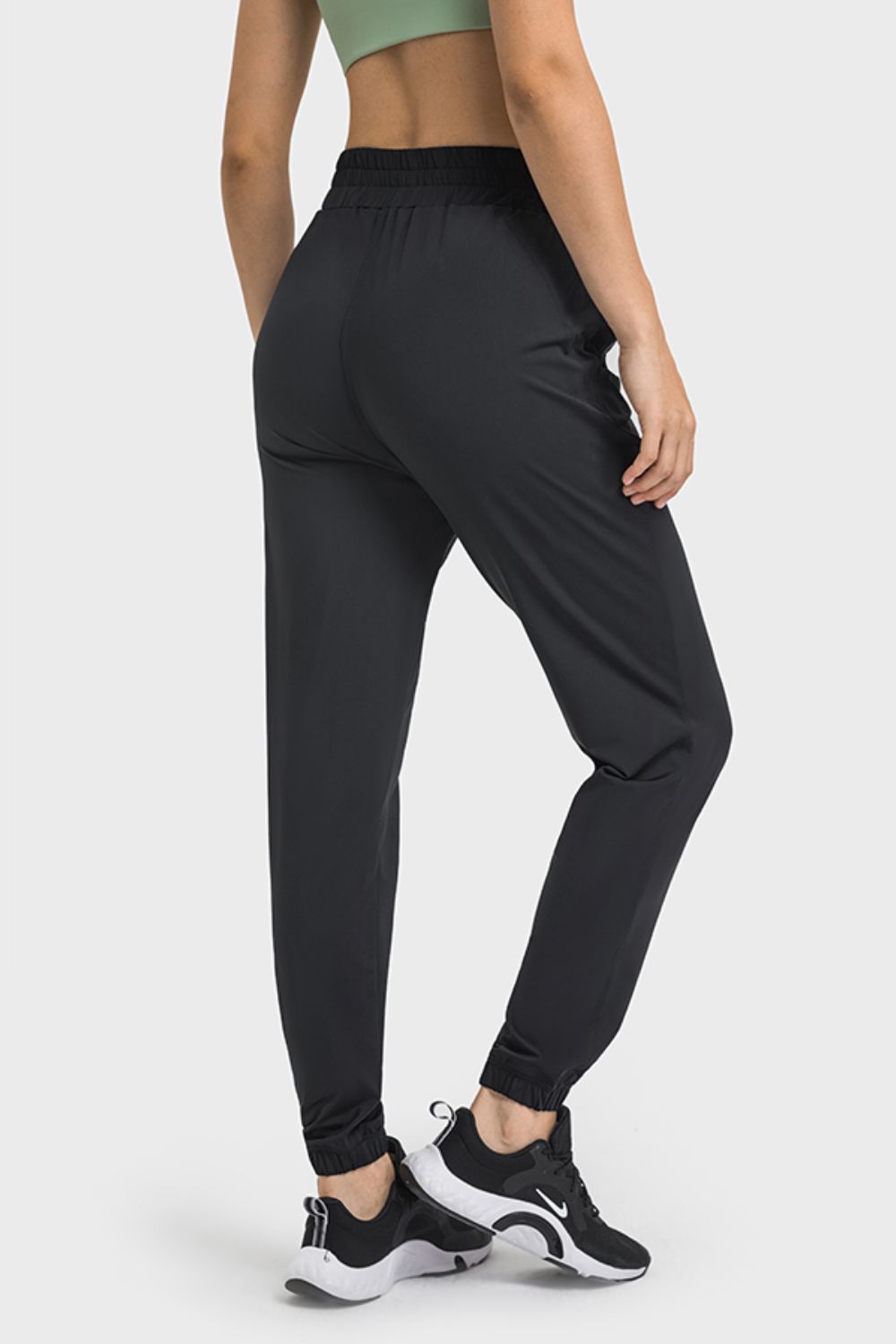 elastic waist yoga joggers with pockets