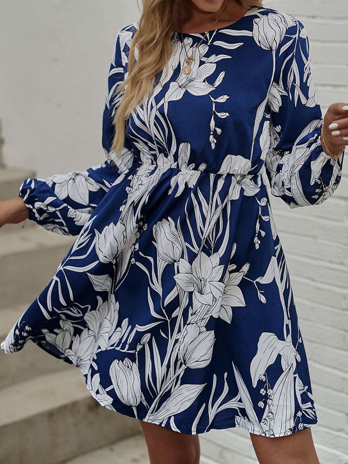 floral round neck long sleeve mini dress