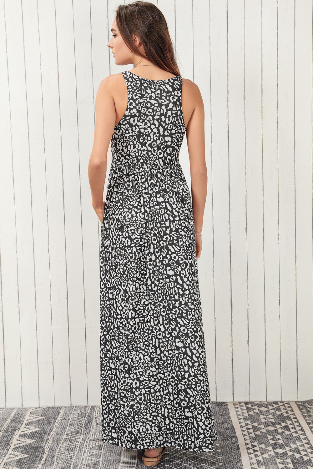 leopard round neck sleeveless maxi dress