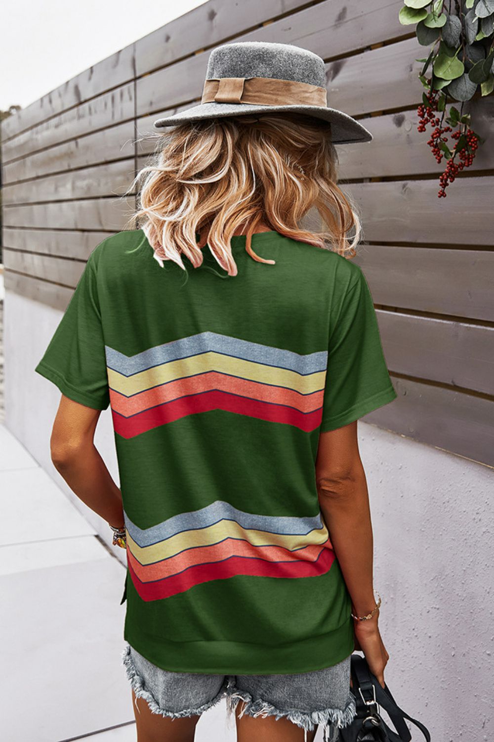 multicolored chevron stripe round neck side slit t-shirt